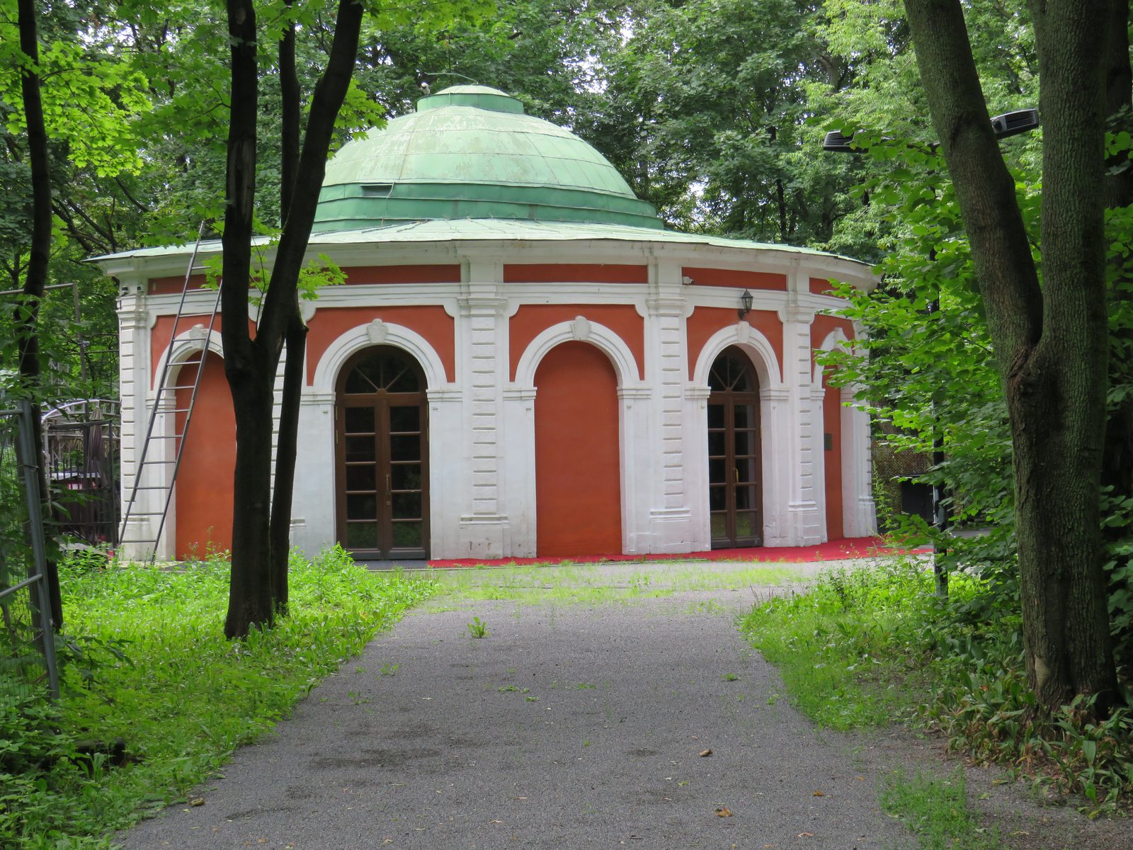 1. Охотничий домик